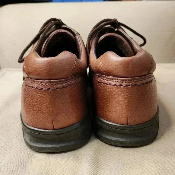 WONDERLITE Men's Shoes Size 13M Comfort Oxfords Brown Leather Round Toe - Picture 4 of 7